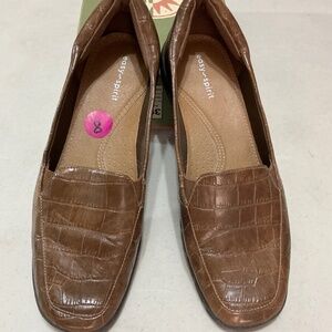 Easy Spirit seabrianna Casual Flats